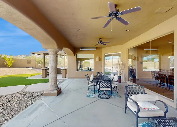 Oasis In The Desert Holiday home *