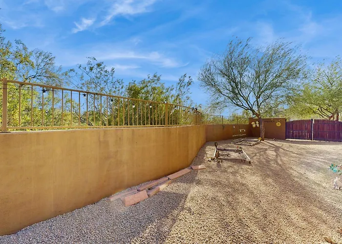 Oasis In The Desert Holiday home Scottsdale